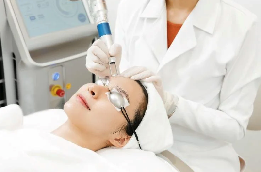 Aesthetic Lasers in Dermatology - Course only - Image 2